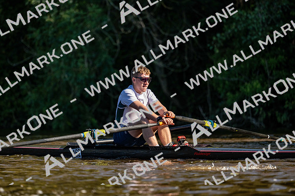 8WL_1759