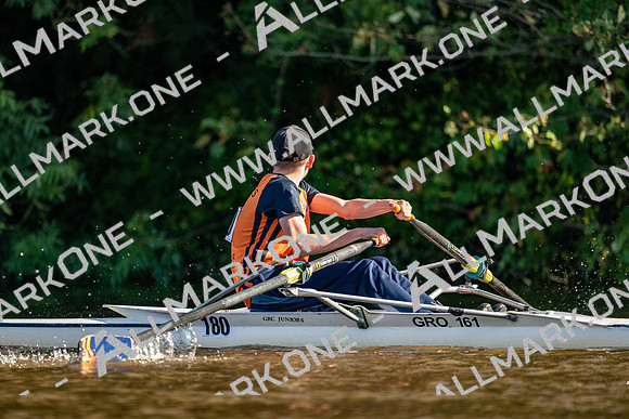 8WL_2324