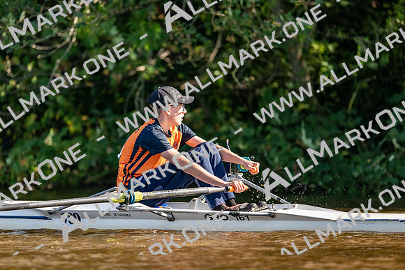 8WL_2320