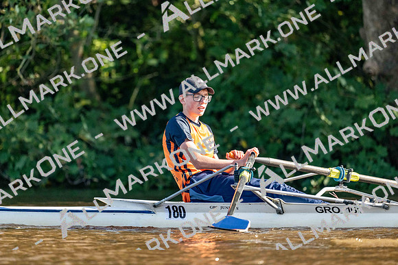 8WL_2317