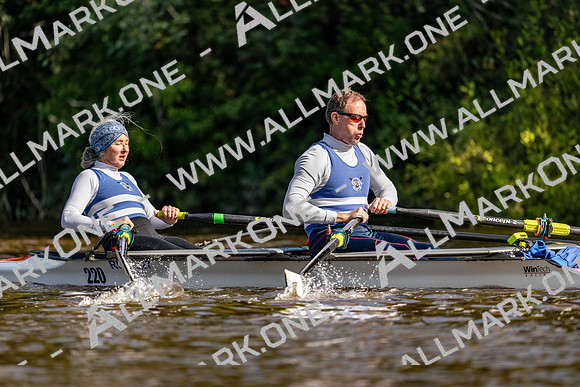 8WL_3185
