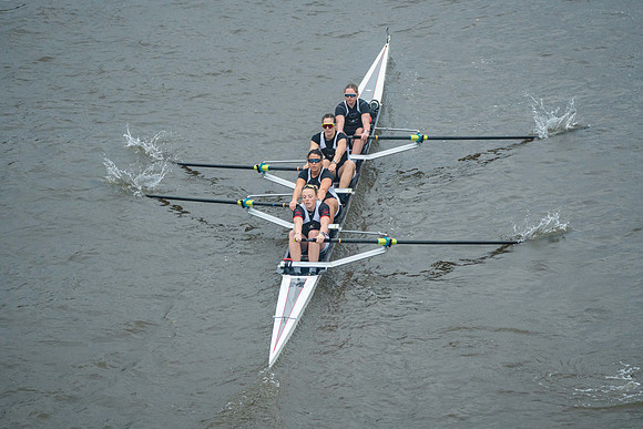 W Club 4+