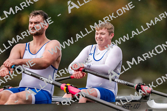 8WL_0493