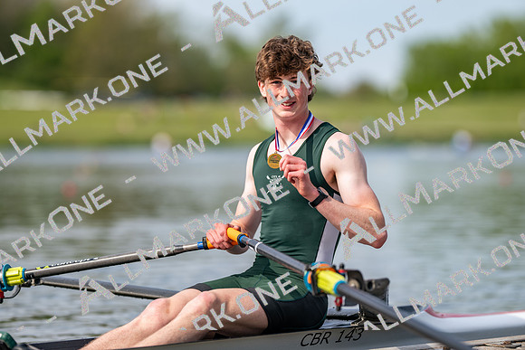 8WL_7444