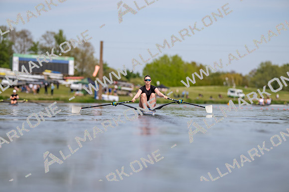 8WL_6484