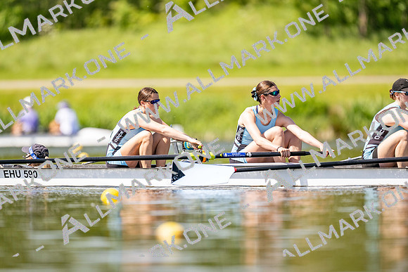 Bucs TT W Ch 4+-033