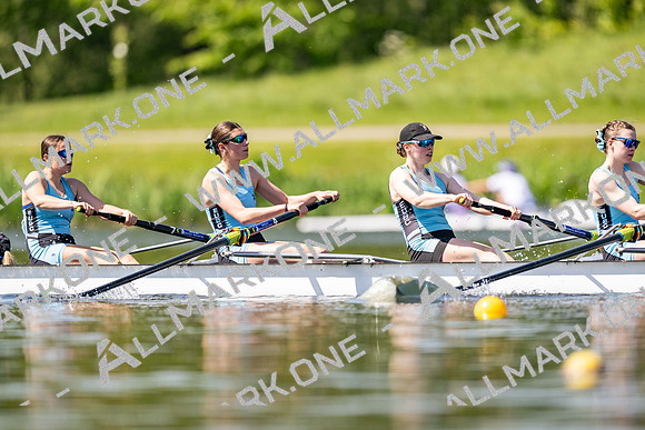 Bucs TT W Ch 4+-037