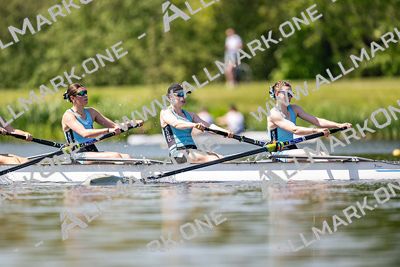 Bucs TT W Ch 4+-042