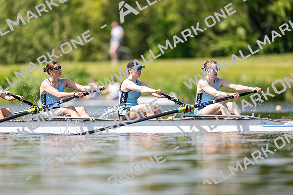 Bucs TT W Ch 4+-041