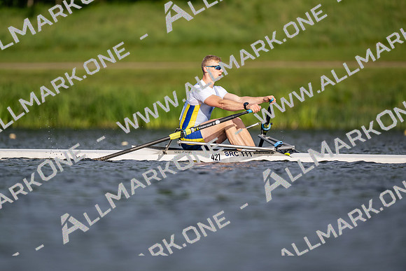 Bucs TT o int 1x-640