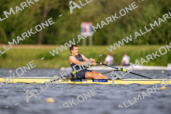 Bucs Ch 1x TT-038