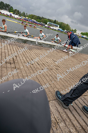 8WL_0464