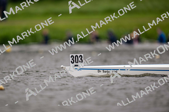 W Int 4+ TT-001