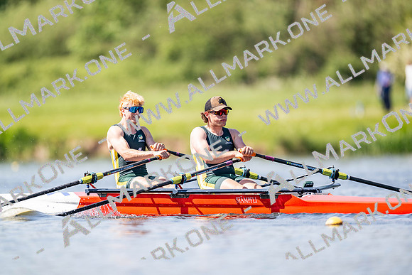 Bucs Int 2x TT-407