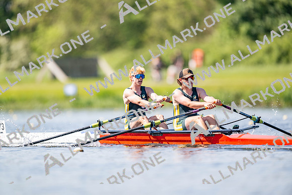 Bucs Int 2x TT-411