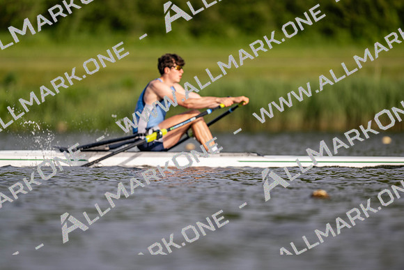 Bucs TT o int 1x-900