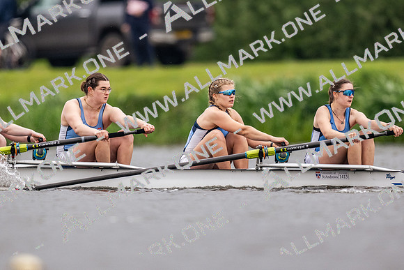W Int 4+ TT-152