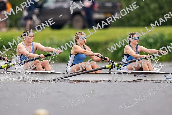 W Int 4+ TT-153