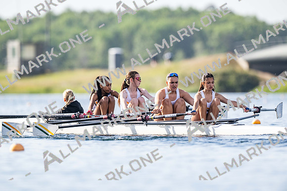 Girls J14 4x+-173
