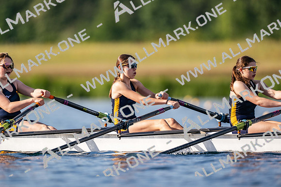 Girls J14 4x+-202
