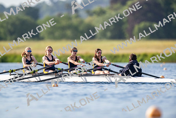 Girls J14 4x+-212