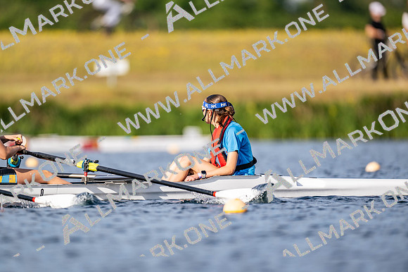 Girls J14 4x+-893