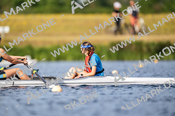 Girls J14 4x+-892