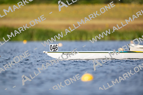 Girls J14 4x+-889