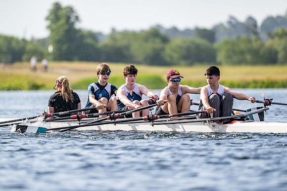 Girls J14 4x+-2311