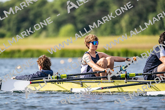 Girls J14 4x+-2158