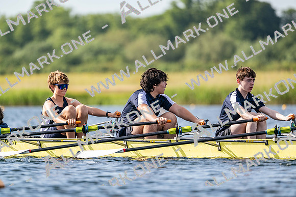 Girls J14 4x+-2161