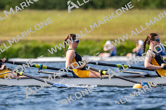 J14 Girls 2nd 8x+ TT-940