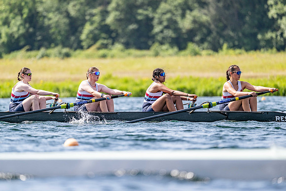 girls J15 4+ TT-026