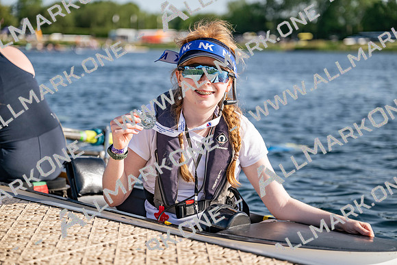 8WL_1735