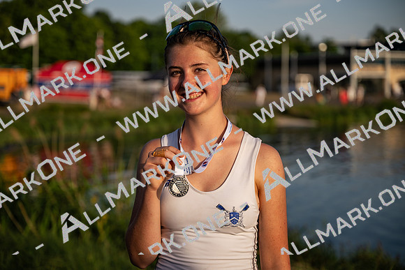 8WL_2367
