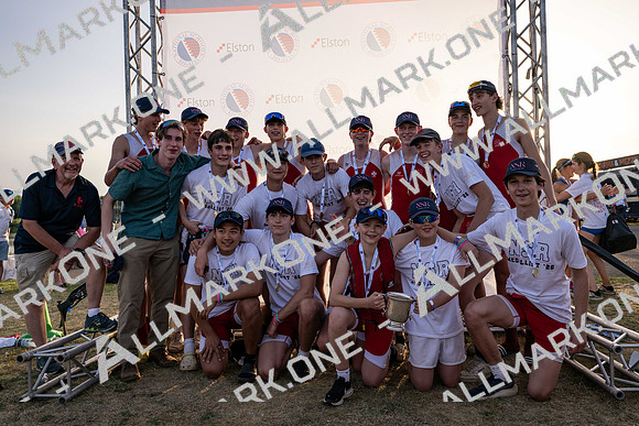8WL_2516