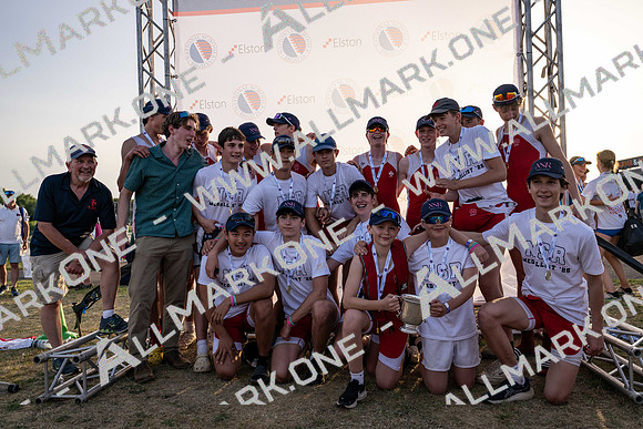 8WL_2520