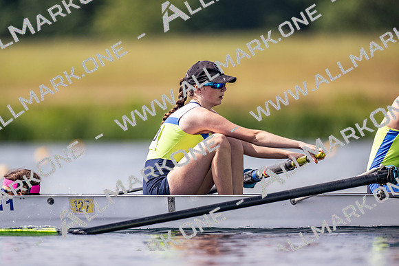 Girls J16 4+ TT-011