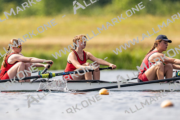 Girls J16 4+ TT-081