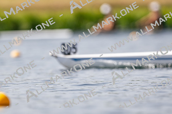 girls 2nd 8+ TT-012
