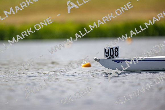 o ch 4- tt-243