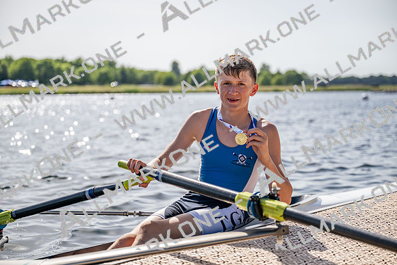 8WL_1547