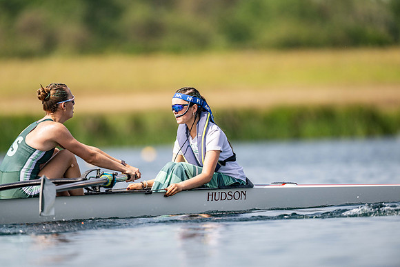 girls 2nd 8+ TT-106