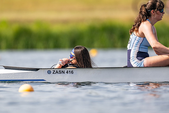 Girls J16 4+ TT-512