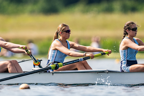 Girls J16 4+ TT-521
