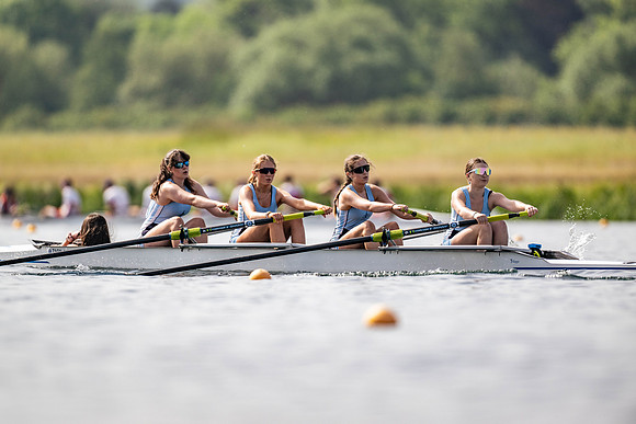 Girls J16 4+ TT-535