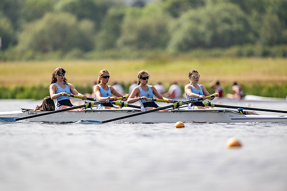 Girls J16 4+ TT-537