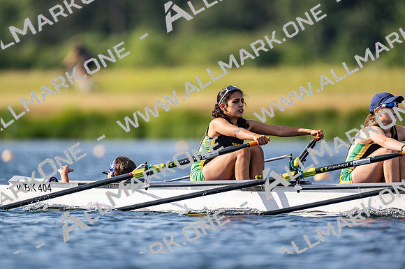 Girls J14 4x+-812