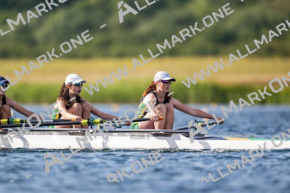 Girls J14 4x+-820