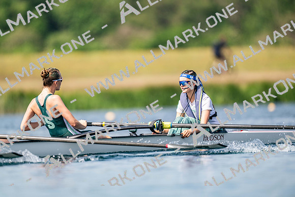 girls 2nd 8+ TT-103